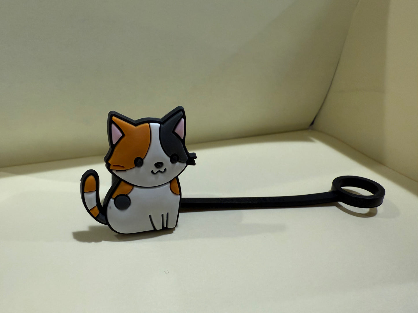 Straw cover kitten theme