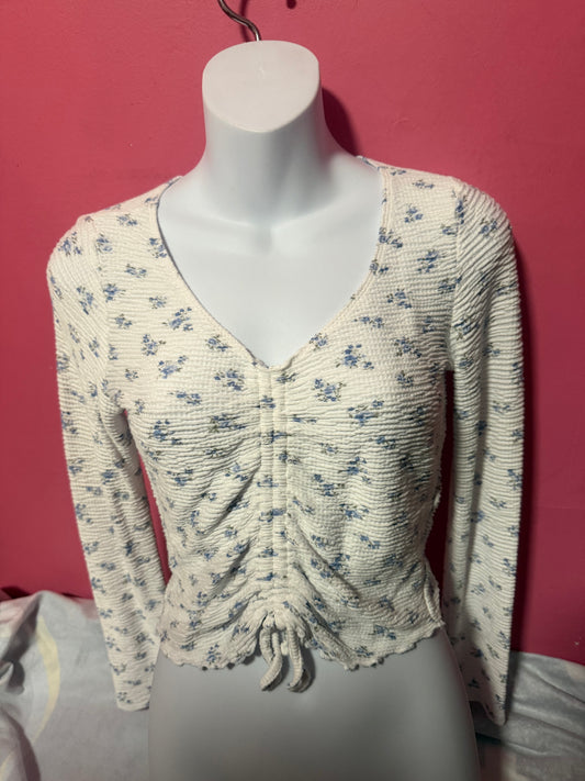 Long sleeve crop top