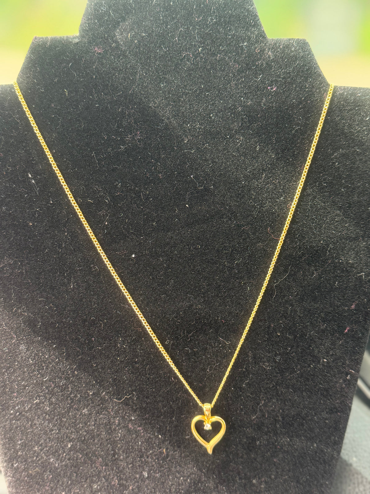Heart pendent cubic zirconia necklace