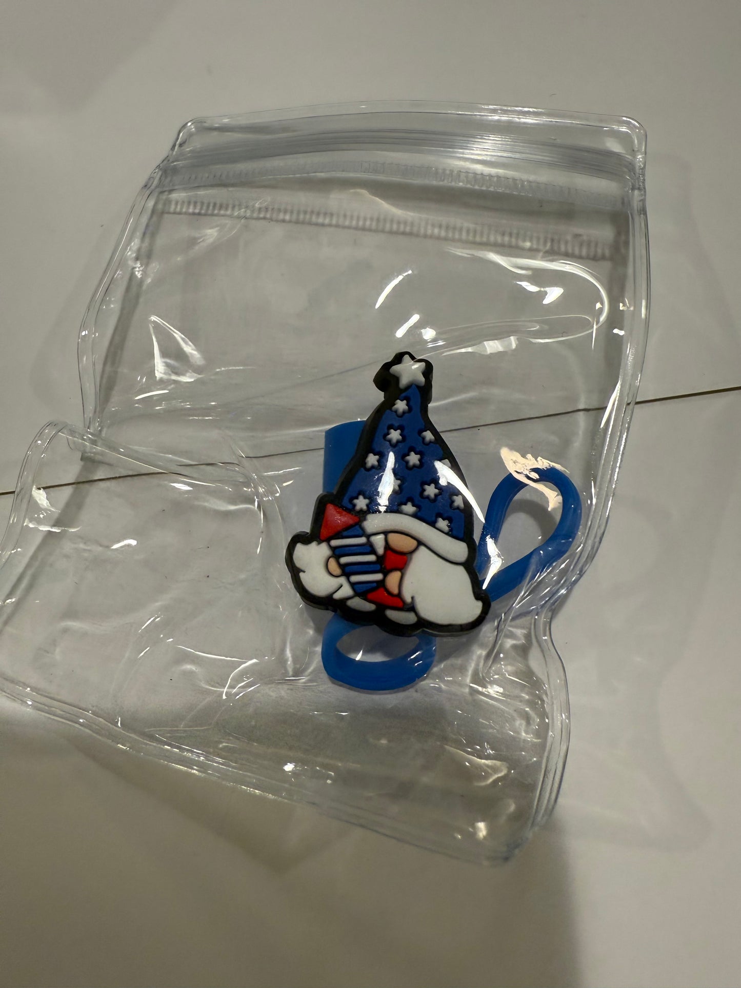 Straw cover patriotic theme
