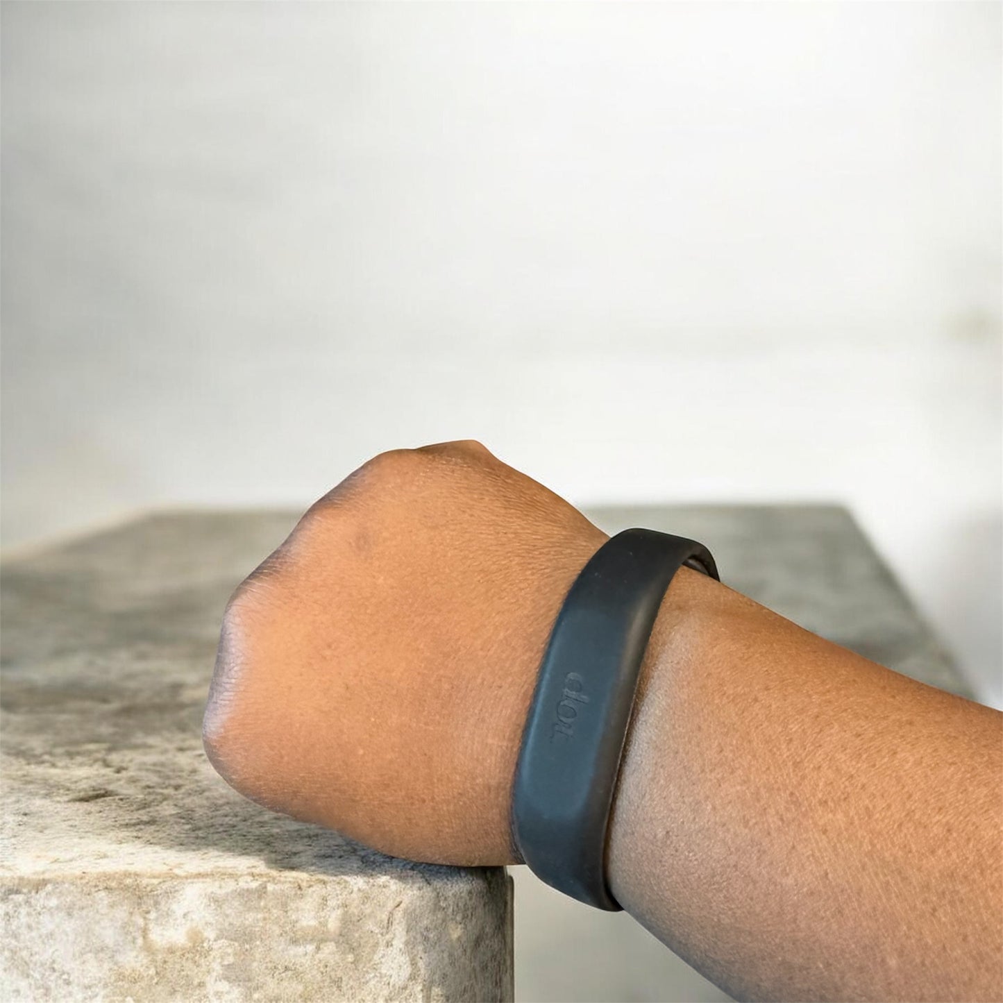 Dot digital business card band